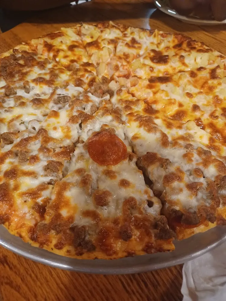 Meat Lovers Pizza Pineapple